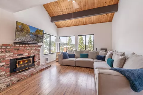 11723 Snowpeak Way # 570, Truckee, CA 96161