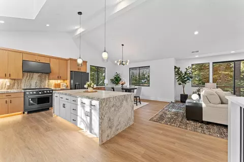 1174 Statford Way, Tahoe Vista, CA 96148
