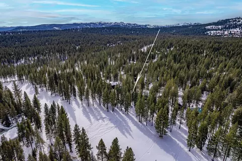 13742 Skiview Loop, Truckee, CA 96161 photo 12
