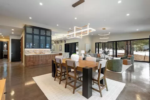 Dining - 11761 Bottcher Loop, Truckee, CA 96161 photo 2 of 3