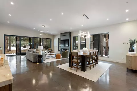 Dining - 11761 Bottcher Loop, Truckee, CA 96161 photo 1 of 3