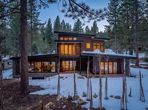 Exterior - 11761 Bottcher Loop, Truckee, CA 96161 photo 2 of 2