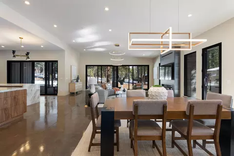 Dining - 11761 Bottcher Loop, Truckee, CA 96161 photo 3 of 3