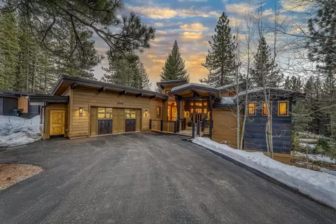 10789 Labelle Ct, Truckee, CA 96161