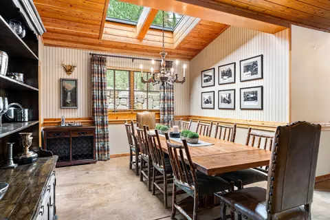 100 Bob Watson, Truckee, CA 96161