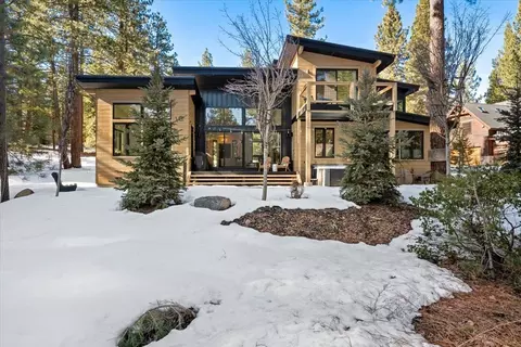 11115 Parkland Dr, Truckee, CA 96161