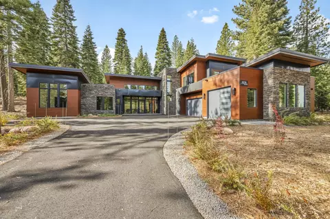 9278 Brae Rd, Truckee, CA 96161