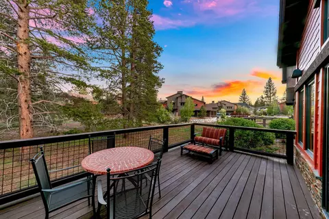 11711 Hope Ct # B, Truckee, CA 96161