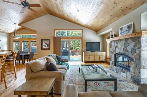 7282 9th Ave, Tahoma, CA 96142