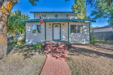 604 Pine St, Loyalton, CA 96118