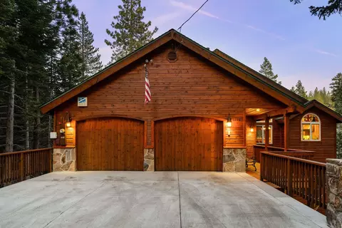 12987 Hillside Dr, Truckee, CA 96161