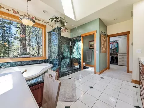 Bath - 70 Cassidy Dr, Clio, CA 96106 photo 2 of 4
