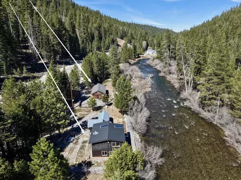 7594 7598 River Rd, Truckee, CA 96161