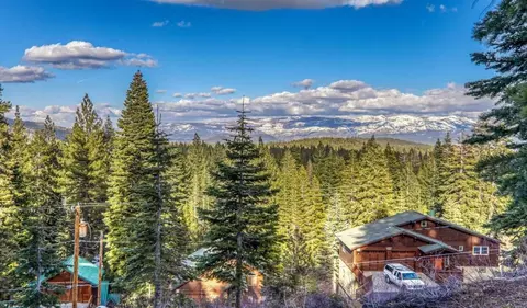 11910 Rhineland Ave, Truckee, CA 96161