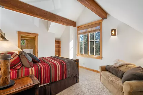 Bedroom - 604 Ej Brickell, Truckee, CA 96161 photo 4 of 5