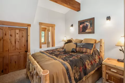 Bedroom - 604 Ej Brickell, Truckee, CA 96161 photo 3 of 5