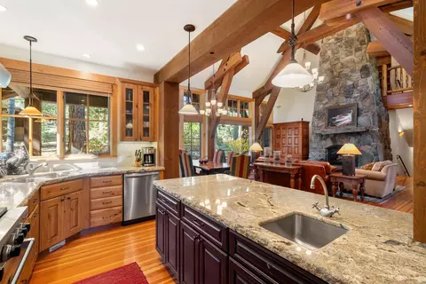 Kitchen - 604 Ej Brickell, Truckee, CA 96161 photo 1 of 4