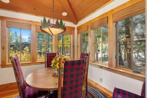 Dining - 604 Ej Brickell, Truckee, CA 96161 photo 1 of 2