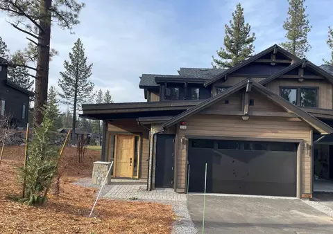 10249 Modane Pl, Truckee, CA 96161 photo 1