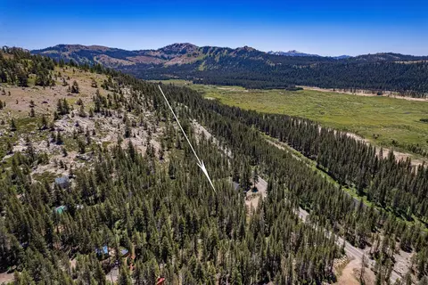 10019 Bunny Hill Rd, Soda Springs, CA 95728
