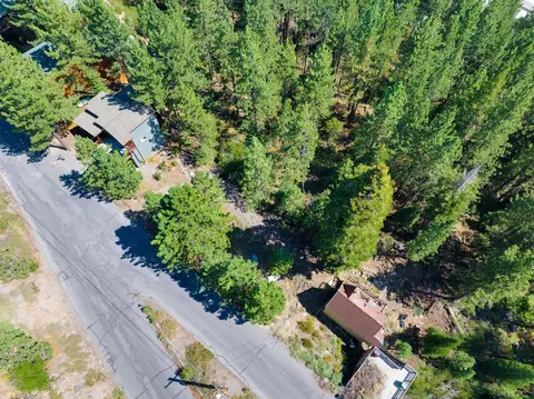 12515 Sierra Dr, Truckee, CA 96161 photo 18