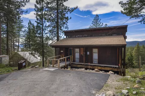 295 Bend Ave, Kings Beach, CA 96143