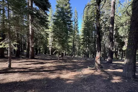 11710 Tundra Dr, Truckee, CA 96161