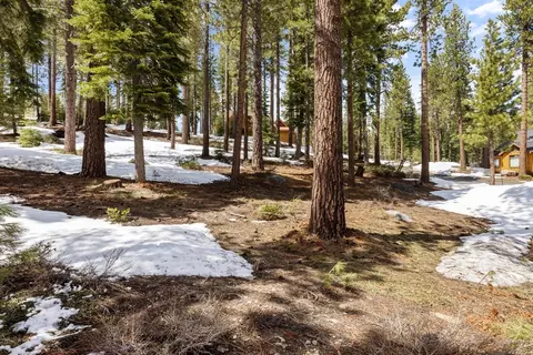11916 Lamplighter Way, Truckee, CA 96161