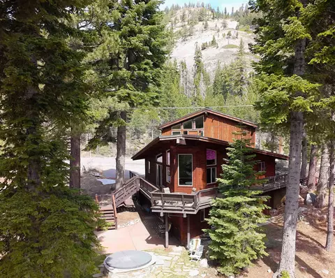 1557 Alpine Meadows Rd, Alpine Meadows, CA 96146