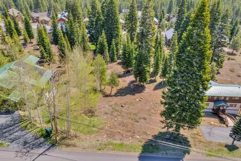 13257 Skislope Way, Truckee, CA 96161