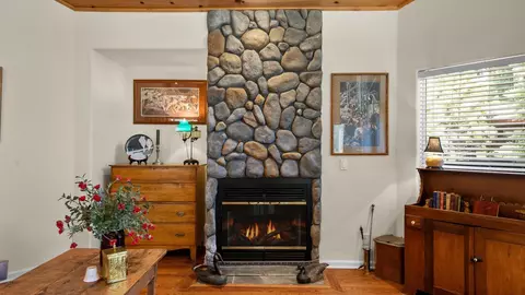 Living - 22 Fox Tail Ln, Clio, CA 96106 photo 1 of 2