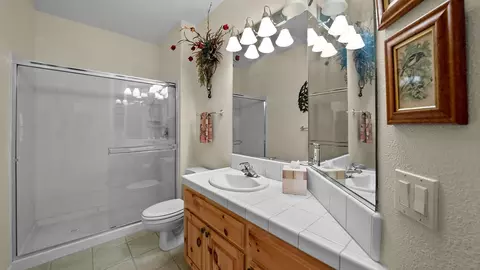 Bath - 22 Fox Tail Ln, Clio, CA 96106 photo 1 of 4