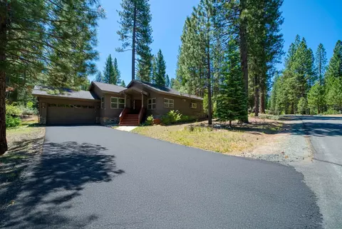 Exterior - 22 Fox Tail Ln, Clio, CA 96106 photo 2 of 4