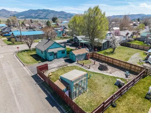 609 3rd St, Loyalton, CA 96118 photo 5