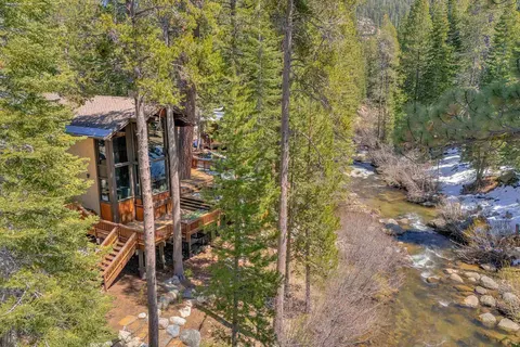 271 Winding Creek Rd, Olympic Valley, CA 96146