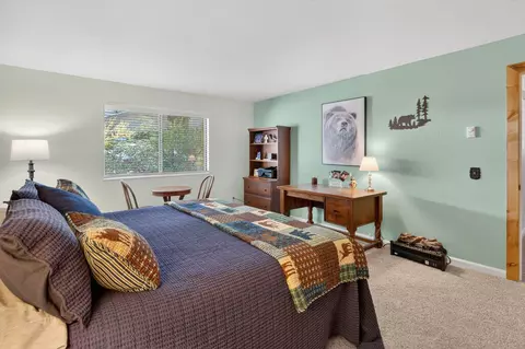 Bedroom - 112 Poplar Valley Rd, Blairsden, CA 96103 photo 3 of 6