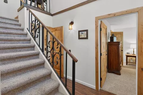 Entry Way - 112 Poplar Valley Rd, Blairsden, CA 96103 photo 2 of 2