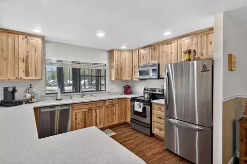 Kitchen - 112 Poplar Valley Rd, Blairsden, CA 96103 photo 1 of 2