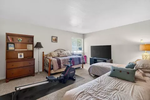 Bedroom - 112 Poplar Valley Rd, Blairsden, CA 96103 photo 6 of 6