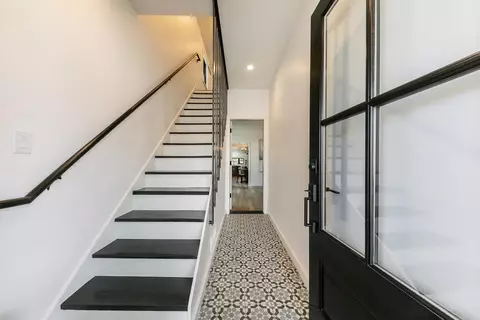 Entry Way - 10017 E River St, Truckee, CA 96161 photo 1 of 4