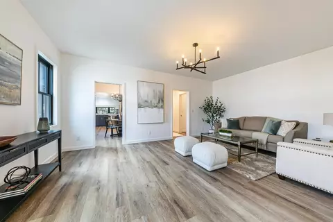 Living - 10017 E River St, Truckee, CA 96161 photo 1 of 1