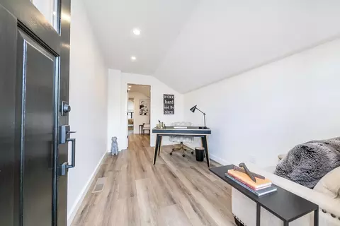 Entry Way - 10017 E River St, Truckee, CA 96161 photo 4 of 4
