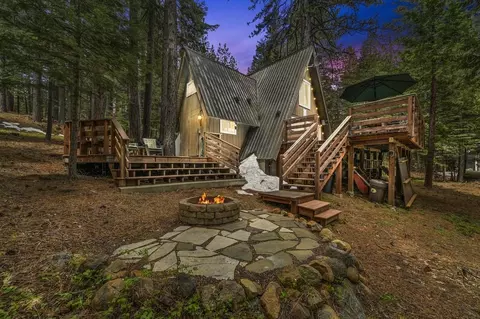 Exterior - 41130 Putt Rd, Emigrant Gap, CA 95715 photo 7 of 9