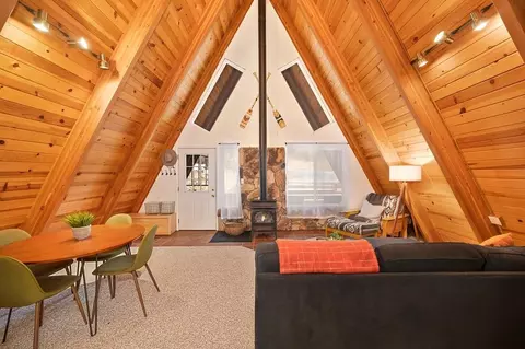 Living - 41130 Putt Rd, Emigrant Gap, CA 95715 photo 1 of 4