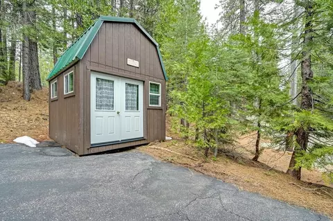 Exterior - 41130 Putt Rd, Emigrant Gap, CA 95715 photo 8 of 9