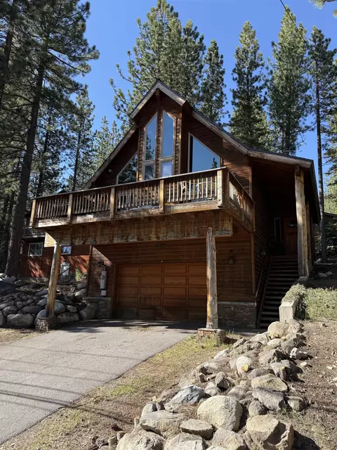 13494 Moraine Rd, Truckee, CA 96161
