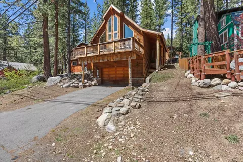 13494 Moraine Rd, Truckee, CA 96161