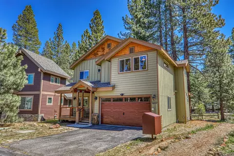 11320 Wolverine Cir, Truckee, CA 96161
