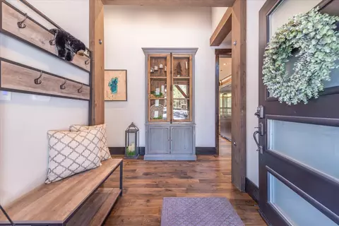 Entry Way - 11090 Henness Rd, Truckee, CA 96161 photo 1 of 1
