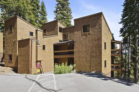 4066 Coyote Frk, Truckee, CA 96161